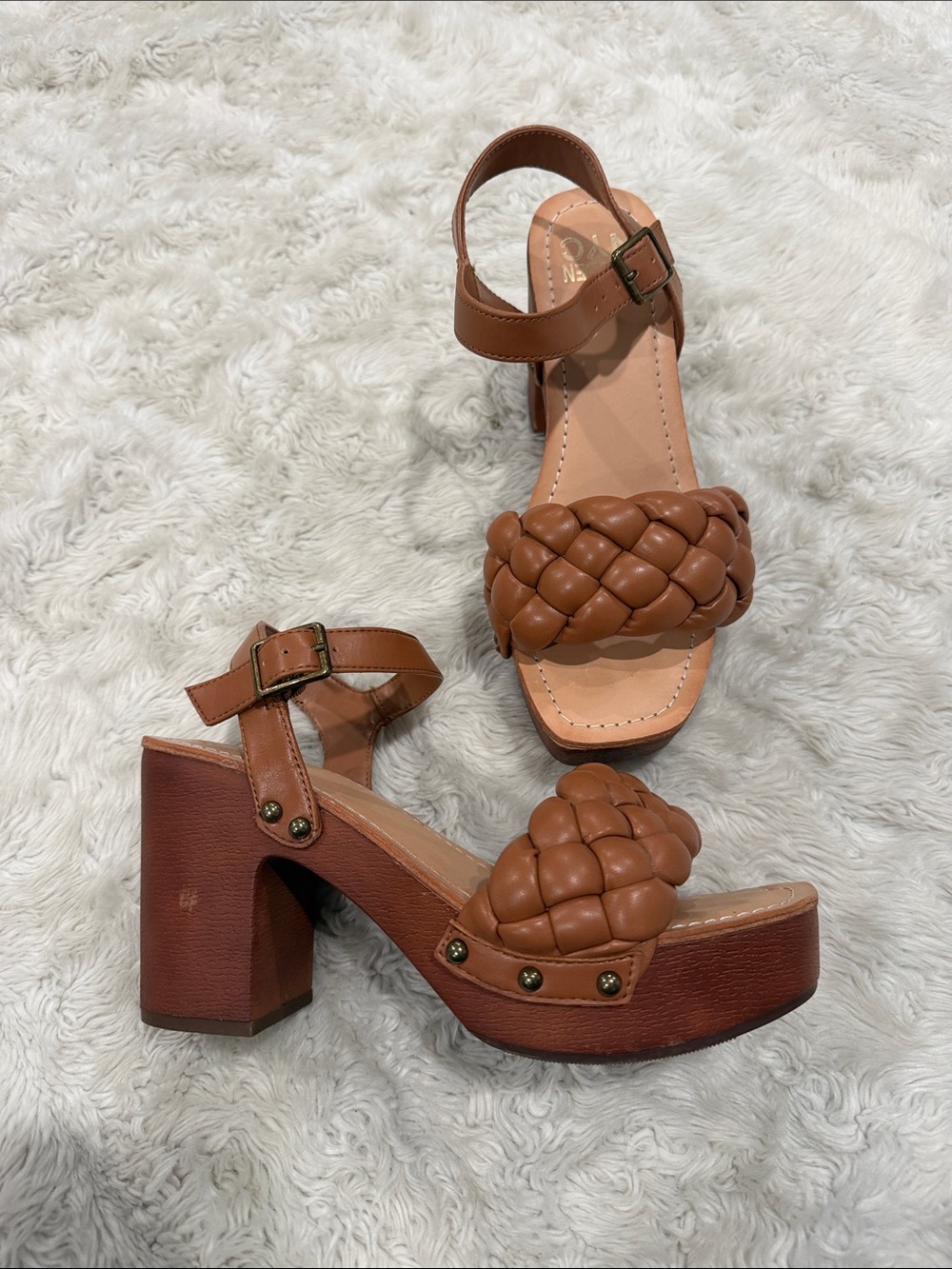 Madden NYC Women's Braided Platform Heels in cognac Woman’s Size 6 - Picture 1 of 5